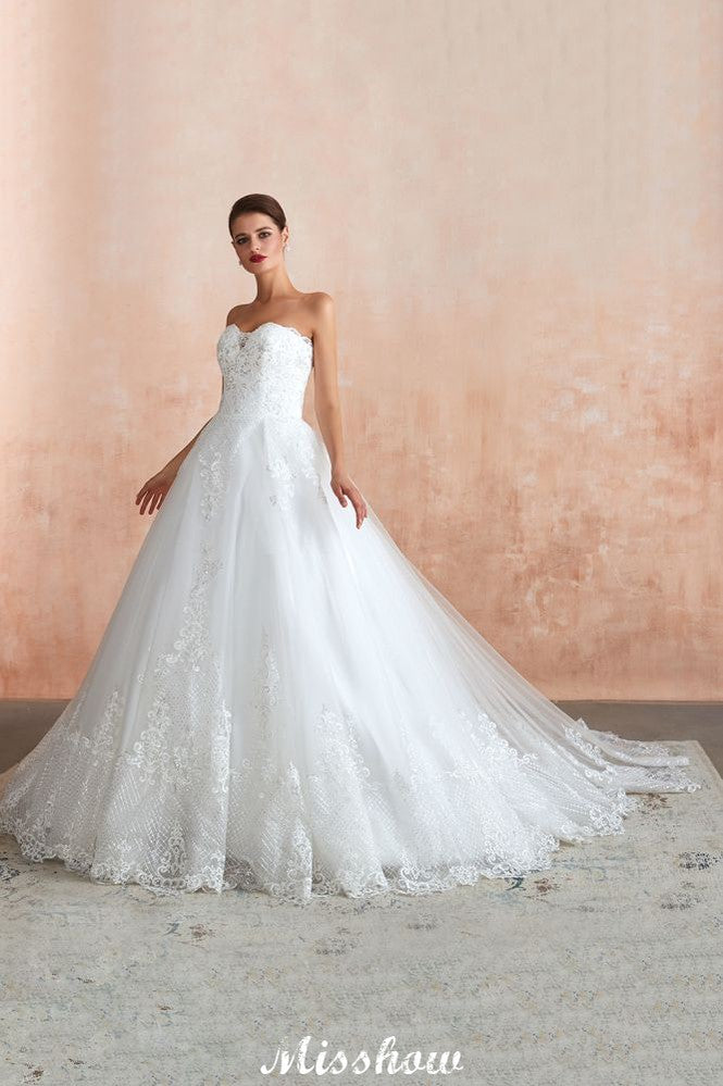 Robe de mariée blanche élégante à décolleté en cœur | Robe de bal simple en tulle, coupe droite, style plage