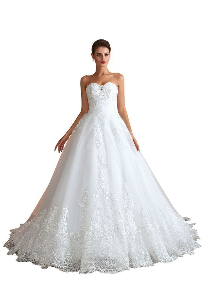 Robe de mariée blanche élégante à décolleté en cœur | Robe de bal simple en tulle, coupe droite, style plage