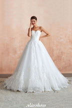 Robe de mariée blanche élégante à décolleté en cœur | Robe de bal simple en tulle, coupe droite, style plage