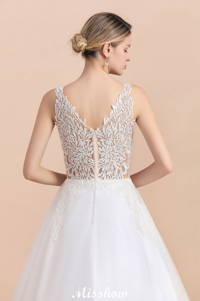Robe de mariée élégante en dentelle florale à encolure en V, coupe évasée, plage, sans manches, en tulle, pour église