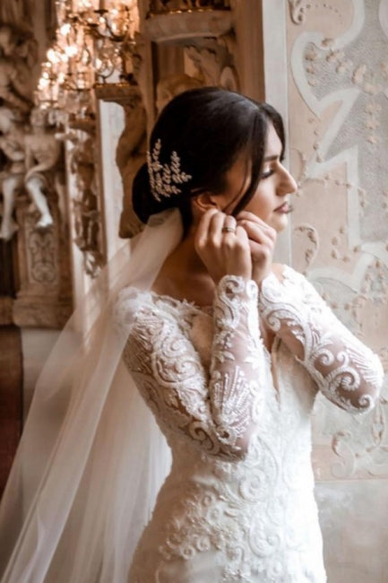 Elegant V-Neck Long-Sleeve Mermaid Floor-Length Lace Wedding Dresses with Chapel Trian