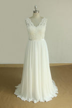 Elegante vestido de noiva de renda sem mangas com decote em V branco vestido de noiva de chiffon linha A