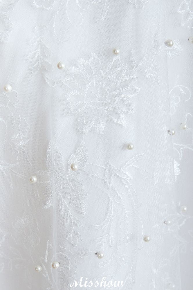 Elegantes V-Ausschnitt Tüll Perlen Brautkleid Strand Brautkleid