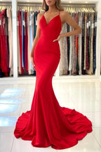 Robes de bal en satin rouge exquis à bretelles spaghetti, sans manches, coupe sirène