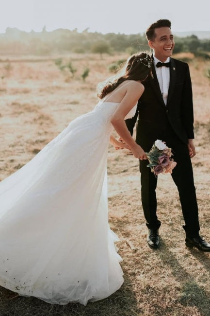 Vestidos de Noiva em Renda, Sem Mangas, com Alças Finas, Corte em A e Comprimento até ao Chão, Exquisitos