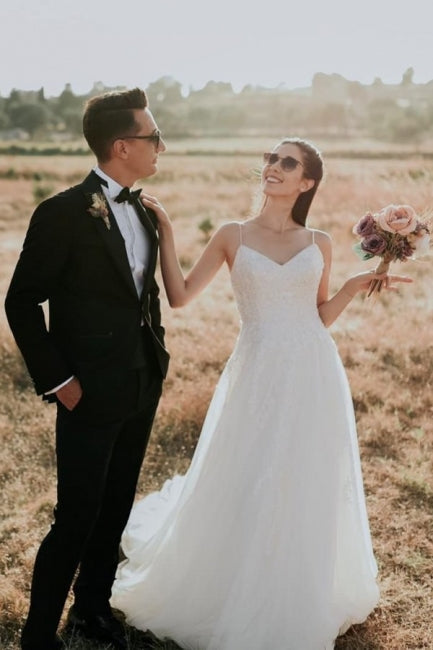 Vestidos de Noiva em Renda, Sem Mangas, com Alças Finas, Corte em A e Comprimento até ao Chão, Exquisitos