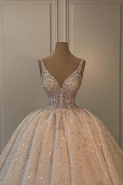 Robe de mariée extravagante longue en ligne A, sans manches, col en V, style princesse scintillante avec dentelle