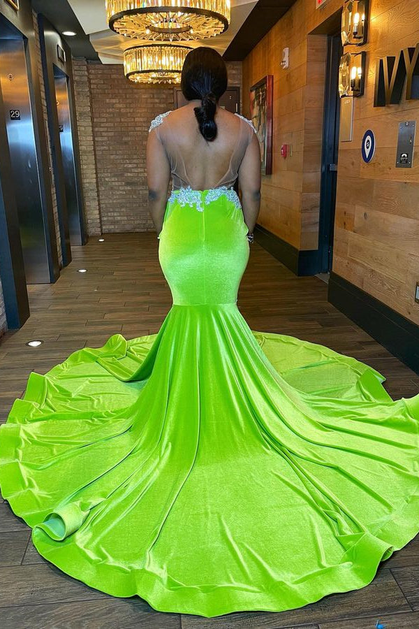Vestido de Baile de Sereia Sem Mangas e Costas Descobertas com Bordados de Contas