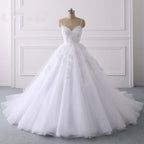 Vintage Spaghetti Strap Tulle V Neck Wedding Dress With Appliques Lace