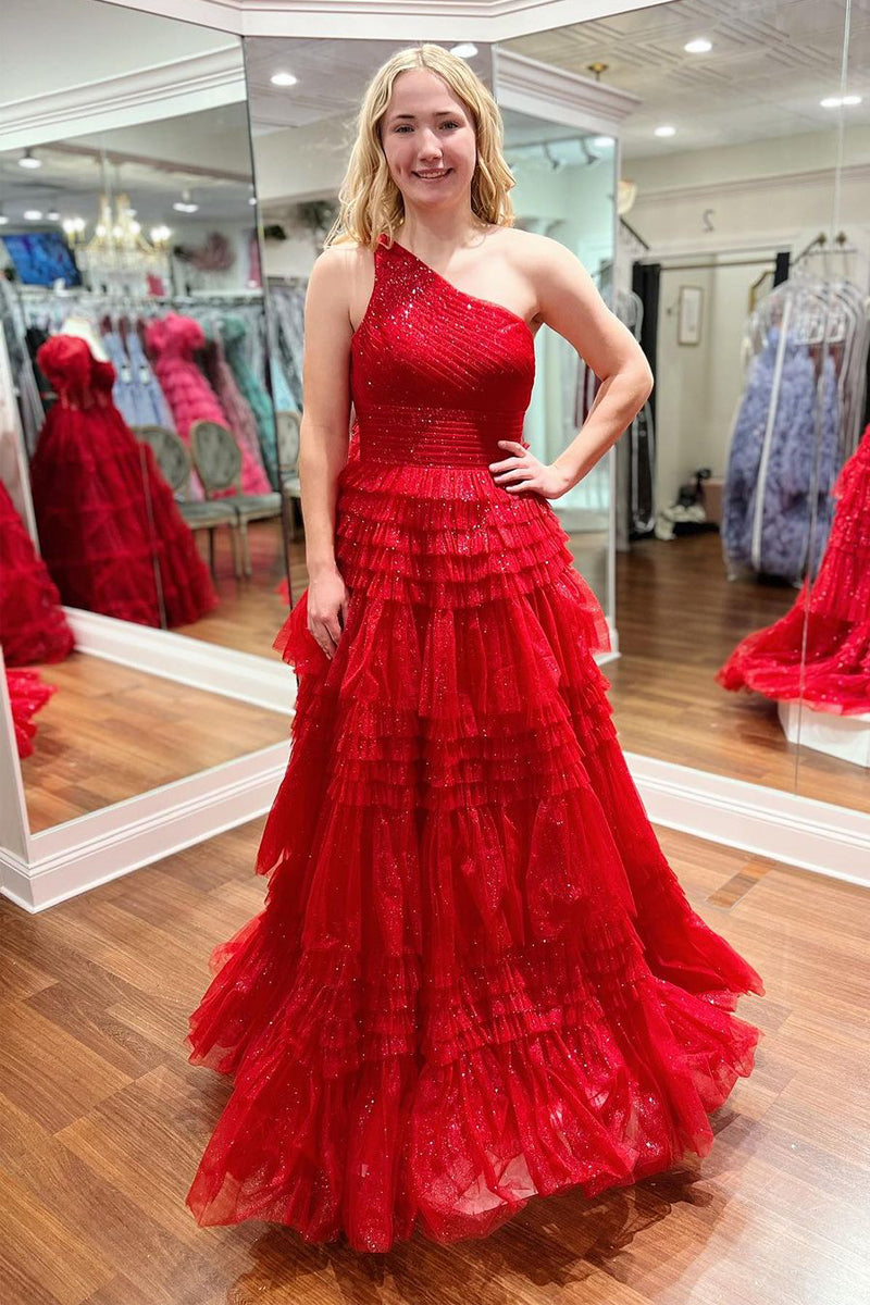 Vestidos longos de baile em tule com folhos e corte evasê de um ombro só