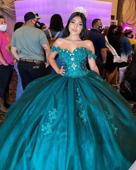 Vestido de Baile Verde de Tule com Ombros Descobertos Vestido Verde de Quinceanera Y290