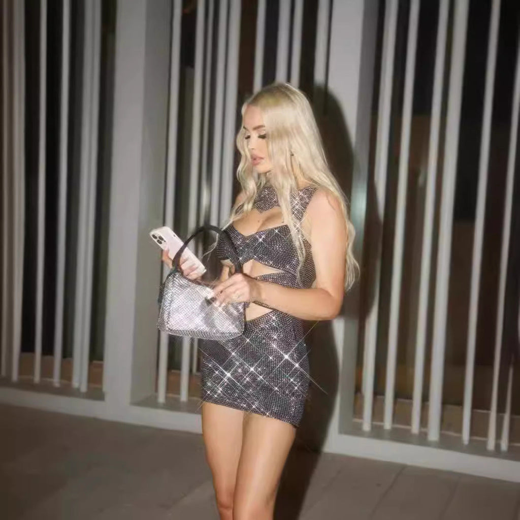 Abito da sera bodycon sexy con dettaglio floreale traforato e strass