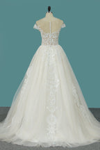 Romantic Ruffles A Line Lace Wedding Dress Bateau Neckline With Tulle Appliques