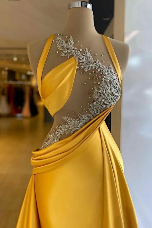 Robe de bal longue jaune sans manches à col licou en satin avec perles, magnifique colonne