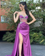 Fabuloso vestido de fiesta de tul satinado con escote en forma de corazón, sin mangas y con volantes abiertos