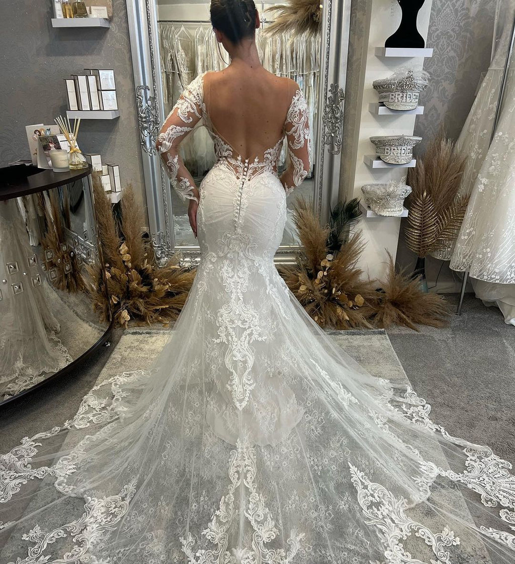 Vestido de Noiva Maravilhoso Comprido até ao Chão com Decote em V, Mangas Compridas, Renda em Estilo Sereia e Cauda de Capela