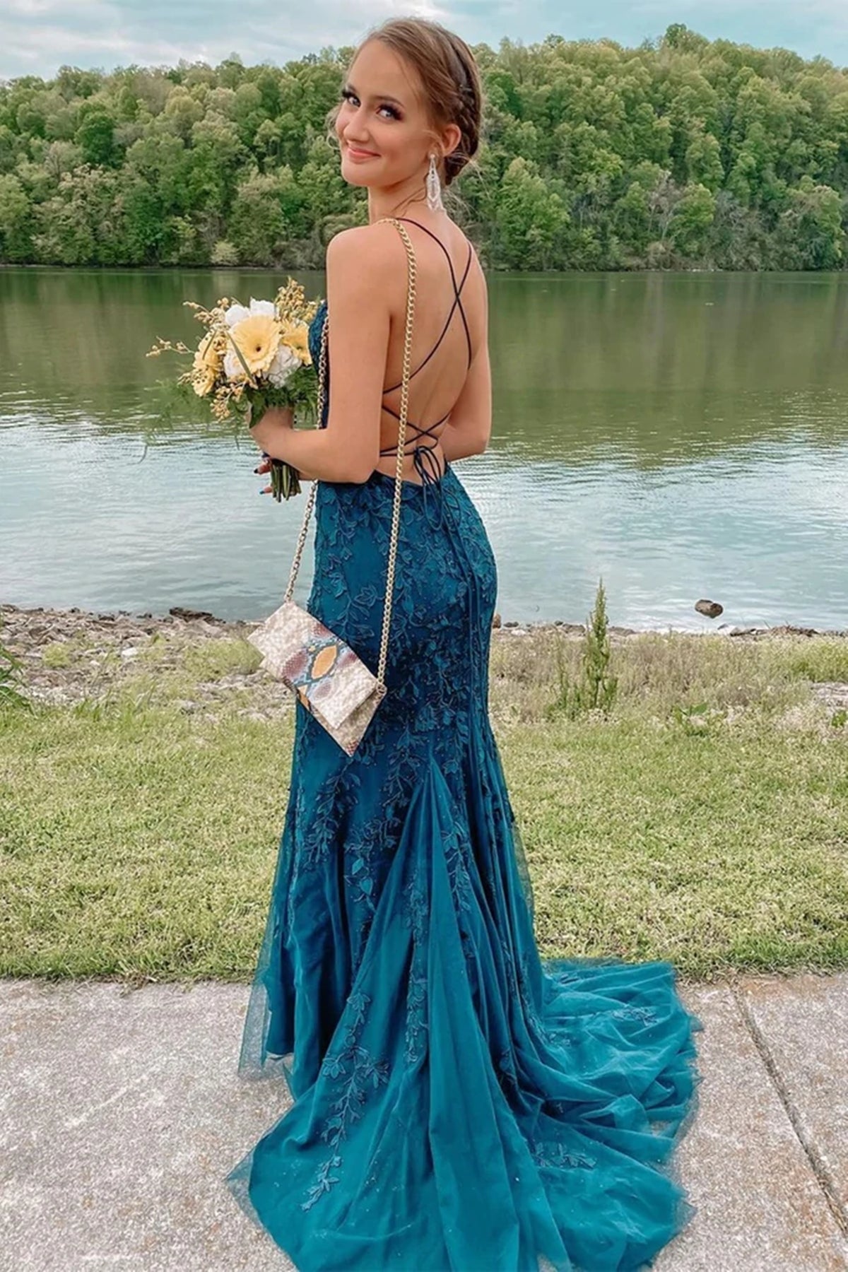 Vestido de Baile Comprido de Sereia com Renda e Costas Descobertas Vestidos Formais Modestos para Noite