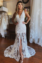 Abiti da sposa a sirena con spalline sottili in pizzo e spacco