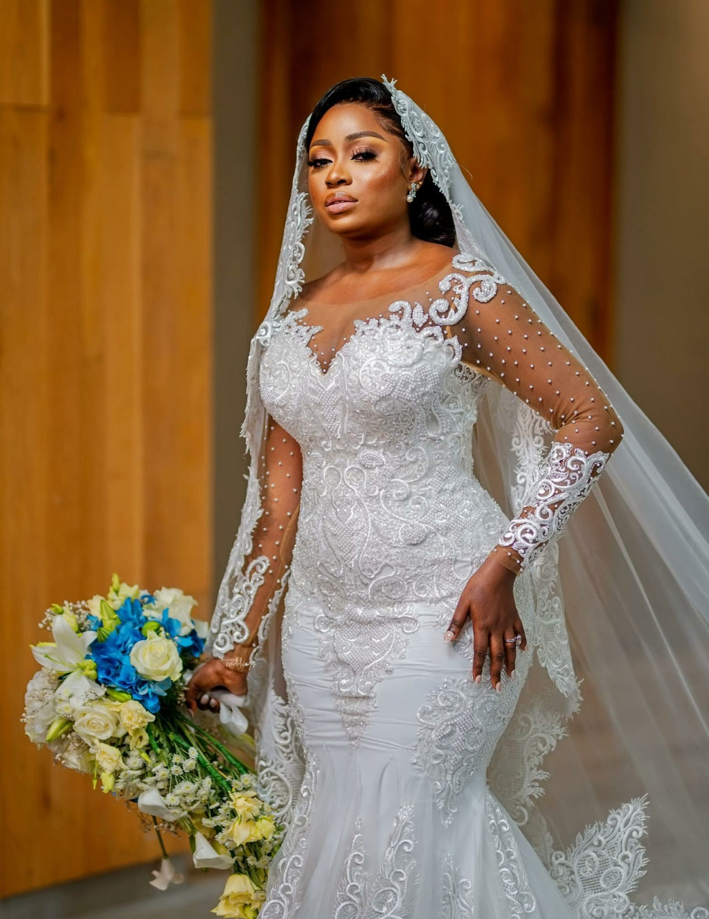 Bridal Long Sleeves Mermaid Wedding Dress With Lace Built In Bra Pearls