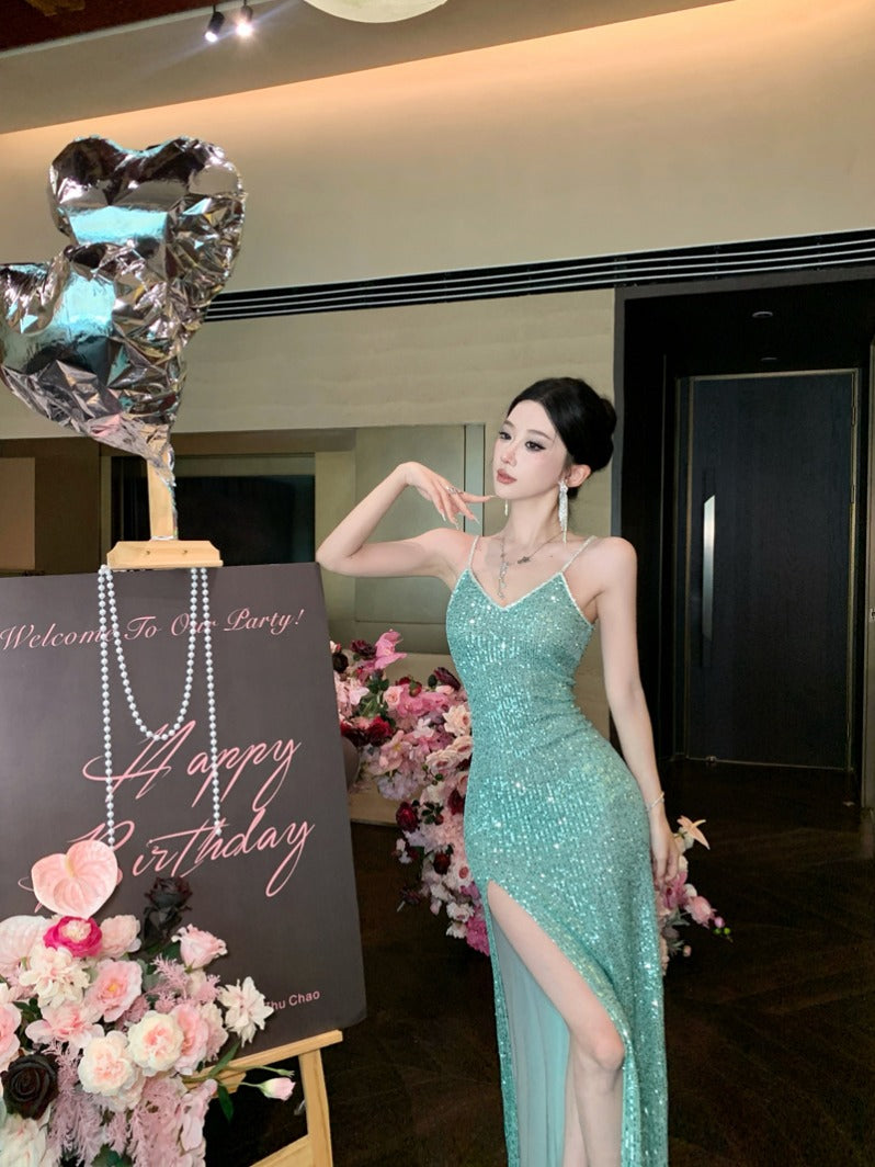Abito da Sera Verde con Paillettes e Spacco Alto – Elegante Vestito da Festa e Cerimonia