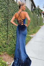 Felix | Robe longue de cérémonie bleu marine en velours corsetée à lacets avec fente