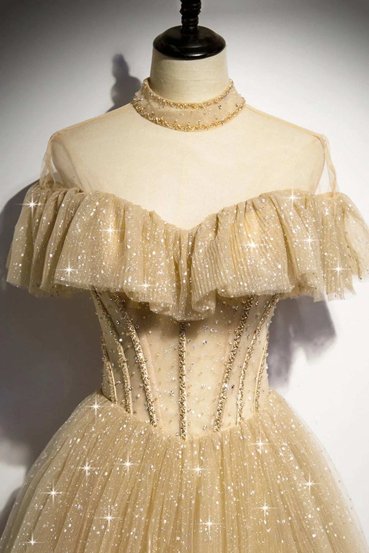 Vestido longo de baile formal com lantejoulas douradas em linha A s78