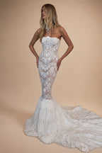Elegant White Strapless Sheer Lace Mermaid Wedding Dress with Neckwear ZP089