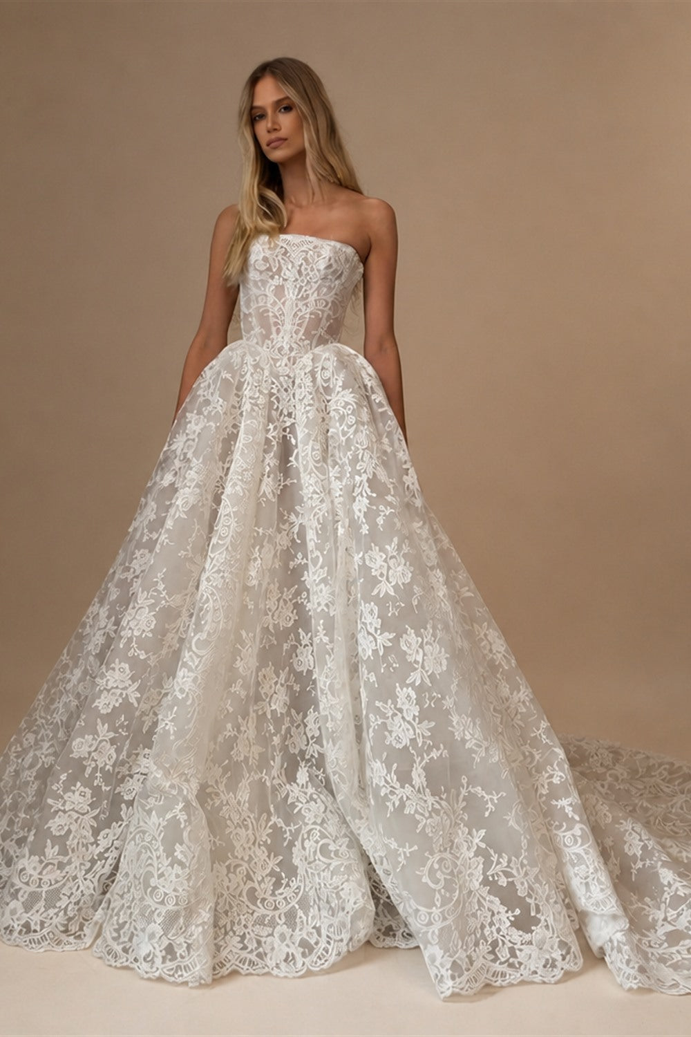 Glamorous White Strapless Floral Lace Wedding Dress with Veil ZP095