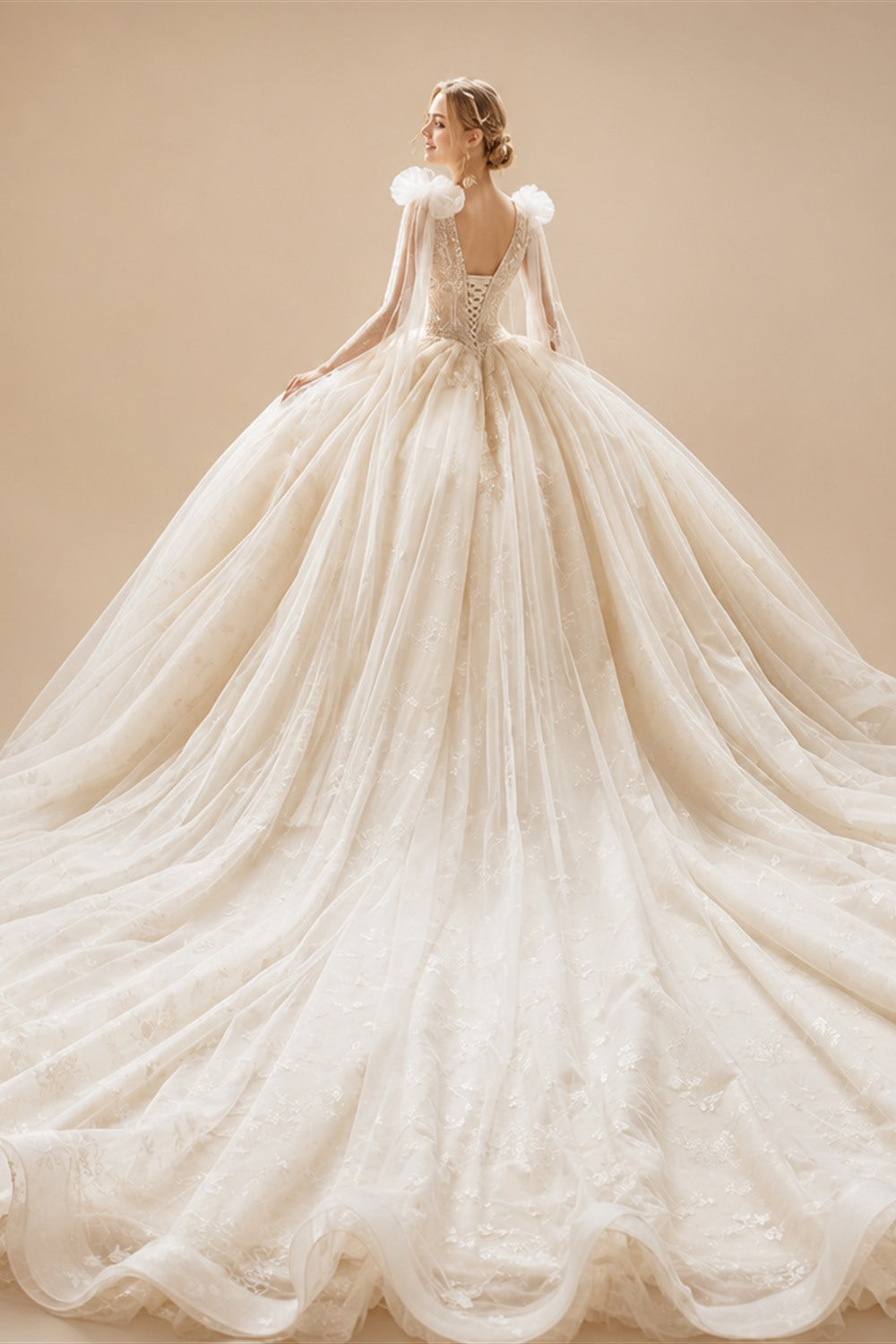 Supper Gorgeous Shiny Crystal Lace Ball Gown Wedding Dress Wih Chapel Train V-neck Bow Shoulder Princess Bridal Dresses