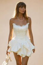 Luxury Ivory Delicate Lace Trim Sweetheart Flared Ruffle Wedding Dress ZP045