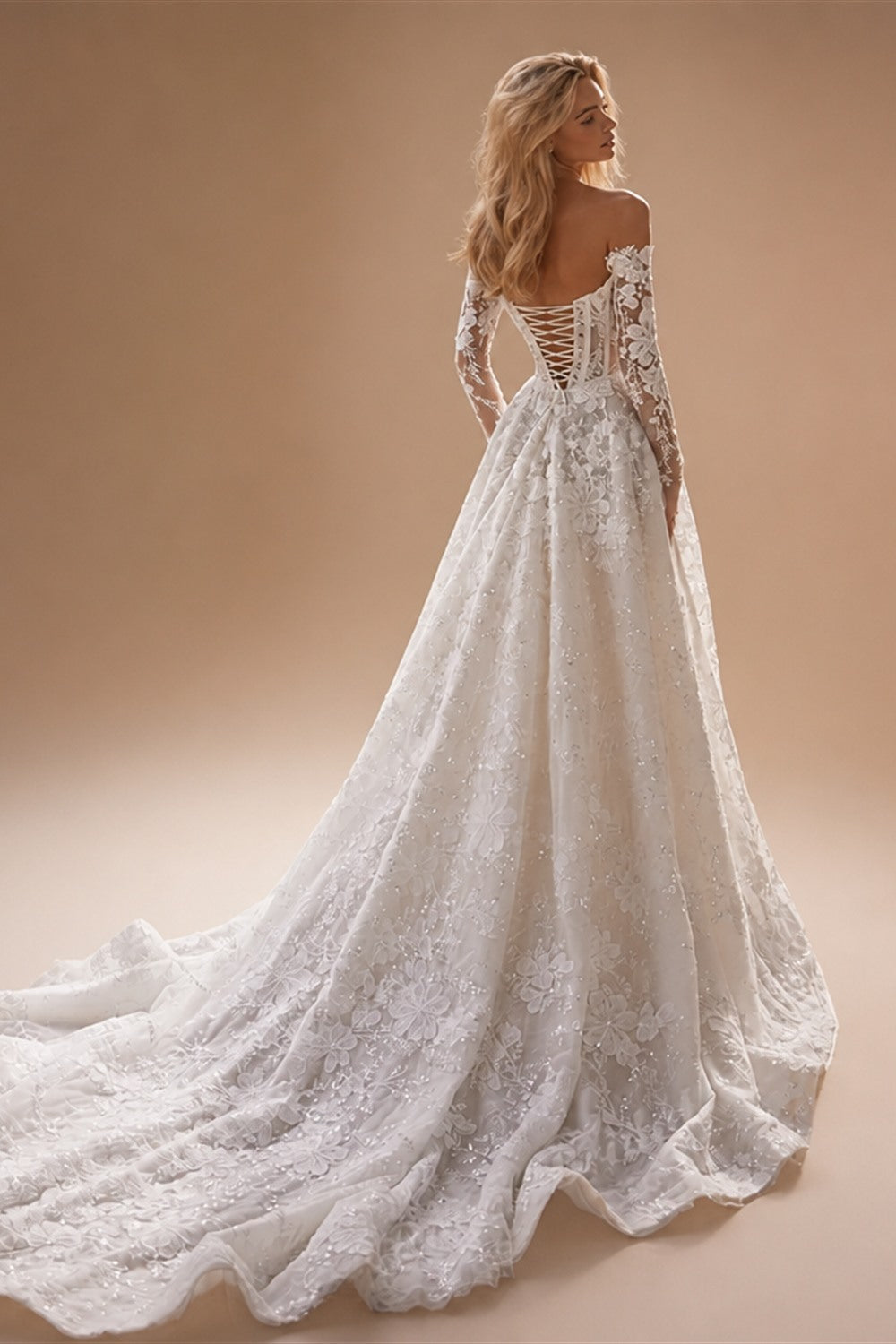 RoyceBridal Sweetheart A Line Wedding Dress 2025 Tulle Court Train Bridal Gown Customized suknia ślubnaفساتين حفلات