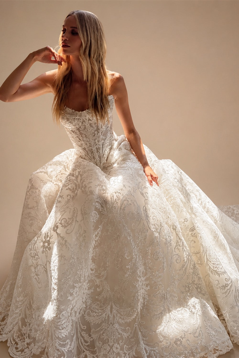 Vintage White Strapless Lace A-Line Wedding Dress with Scalloped Train ZP092