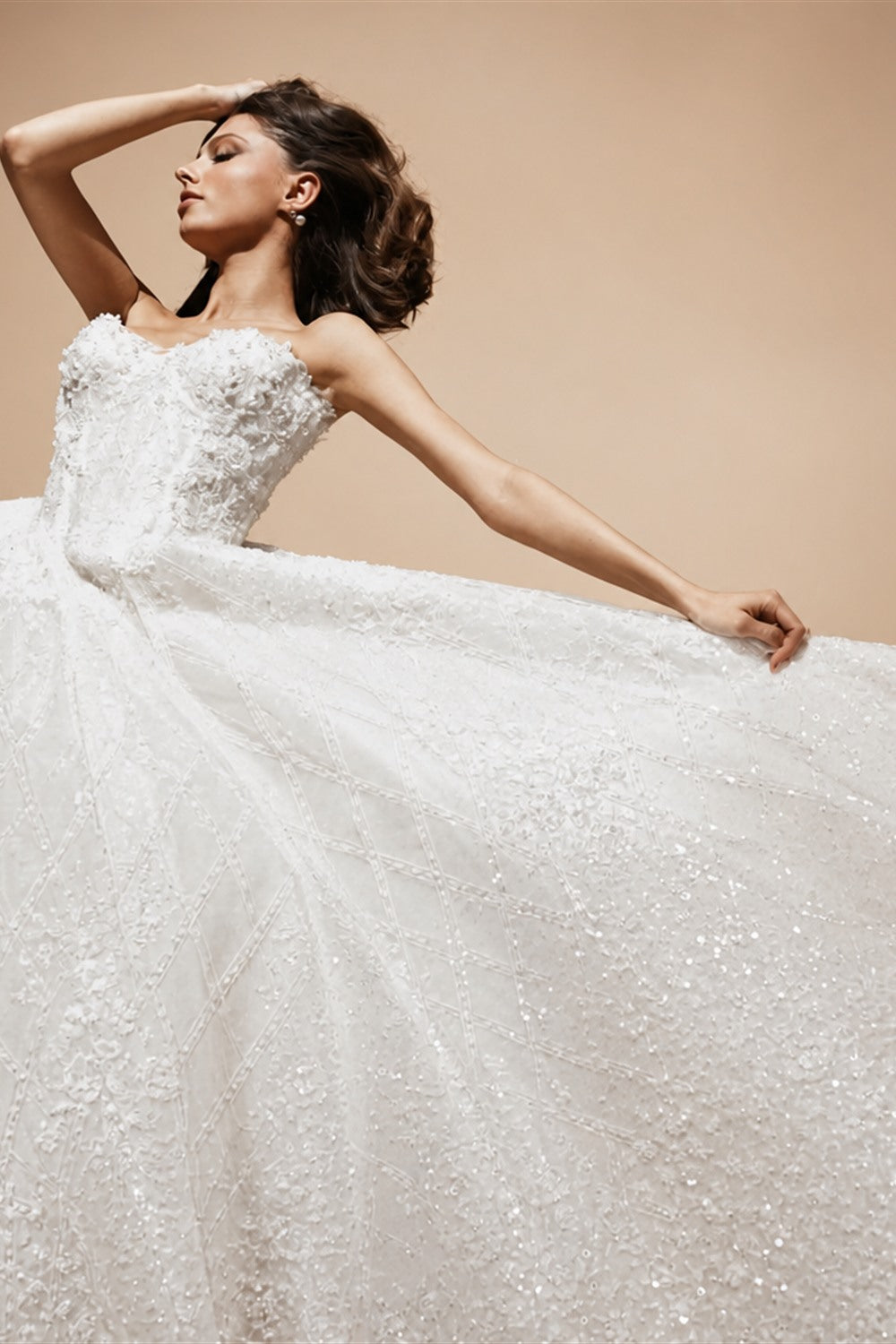 Luxury White Straples Beaded Sequin Wedding Dress ZP149