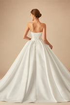 Classic Satin Strapless Sleeveless Bow Pleat A-Line Wedding Dresses Sweetheart Ball Gown Customized