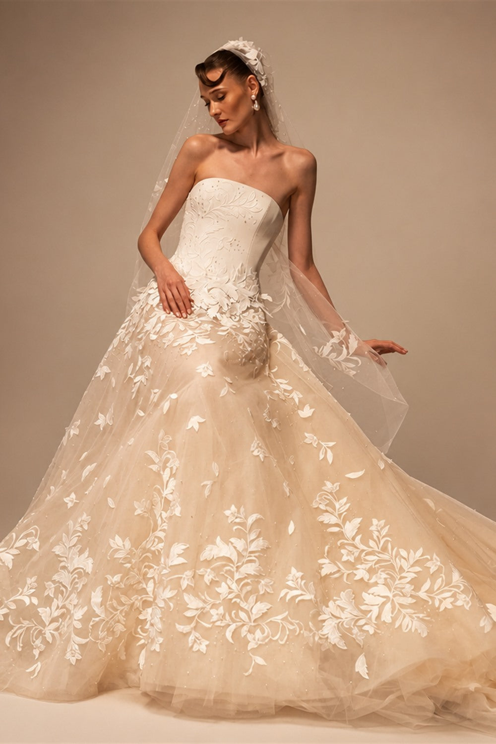 Dreamy Ivory Strapless Floral Lace Mermaid Train Wedding Dress with Veil ZP083