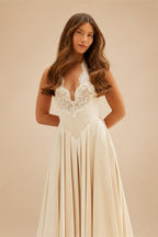 Luxury Spaghetti Strap V-Neck Lace Satin A-Line Wedding Dress with Veil ZP040