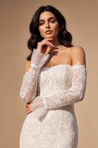 Off White  Lace Stunning Feminine Mermaid Wedding Dress Train  ZP036