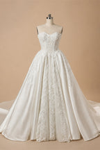 White Satin Strapless Wedding Dress Lace Appliques Sweetheart Neckline Ball Gown ZP010