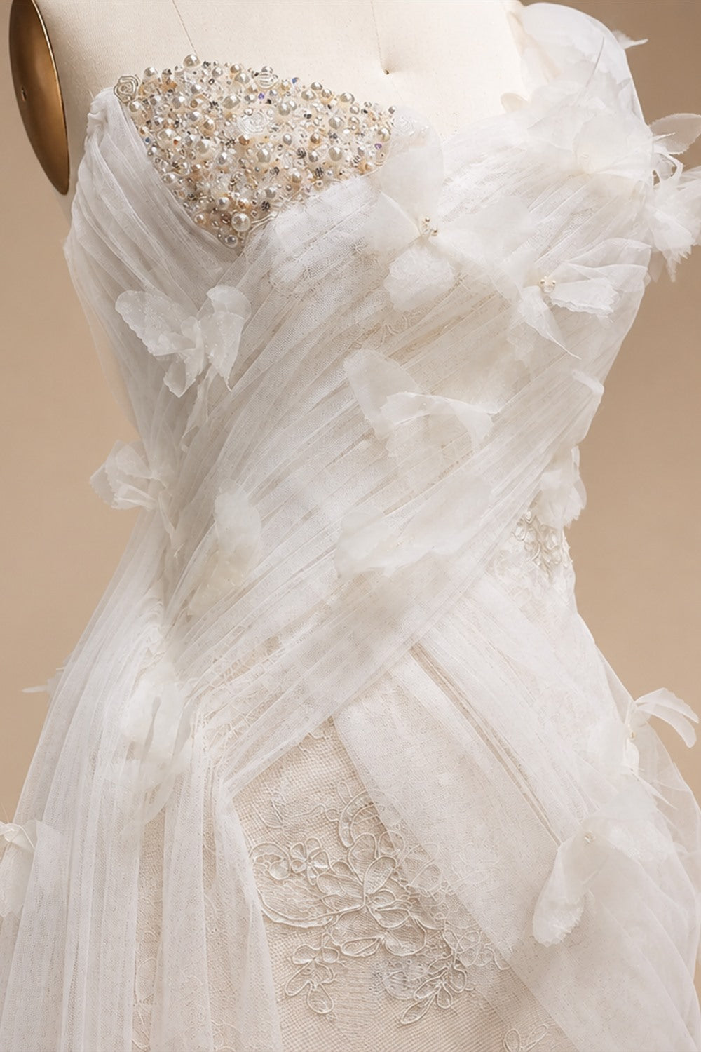 Luxury White One-Shoulder Lace Ruched Bow Mermaid Wedding Dress ZP157