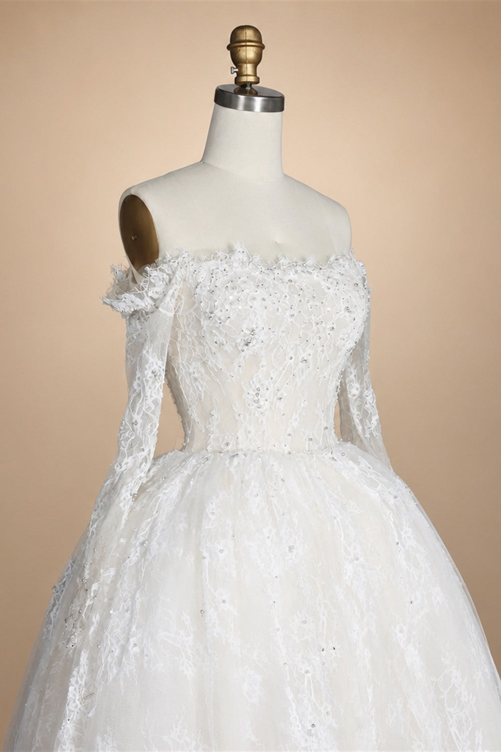 White Lace and Tulle Ball Gown Wedding Dress Off the Shoulder Beaded Bridal Dress ZP013