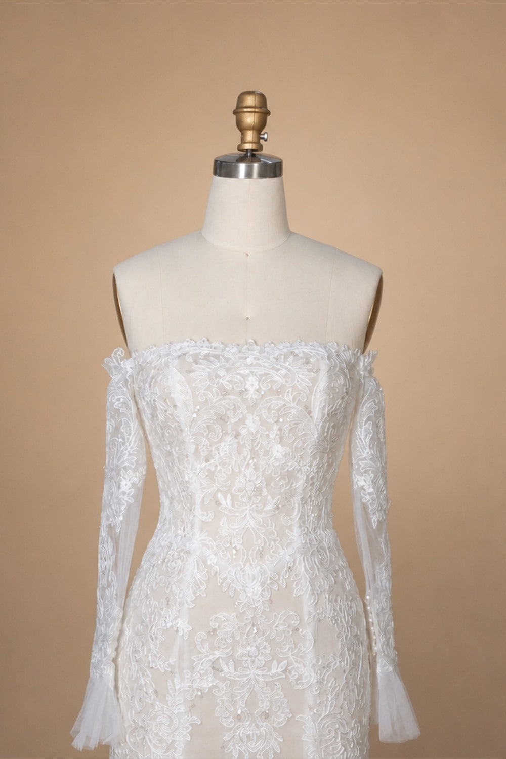 Off White  Lace Stunning Feminine Mermaid Wedding Dress Train  ZP036