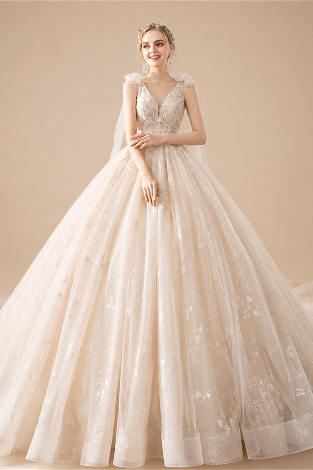 Supper Gorgeous Shiny Crystal Lace Ball Gown Wedding Dress Wih Chapel Train V-neck Bow Shoulder Princess Bridal Dresses