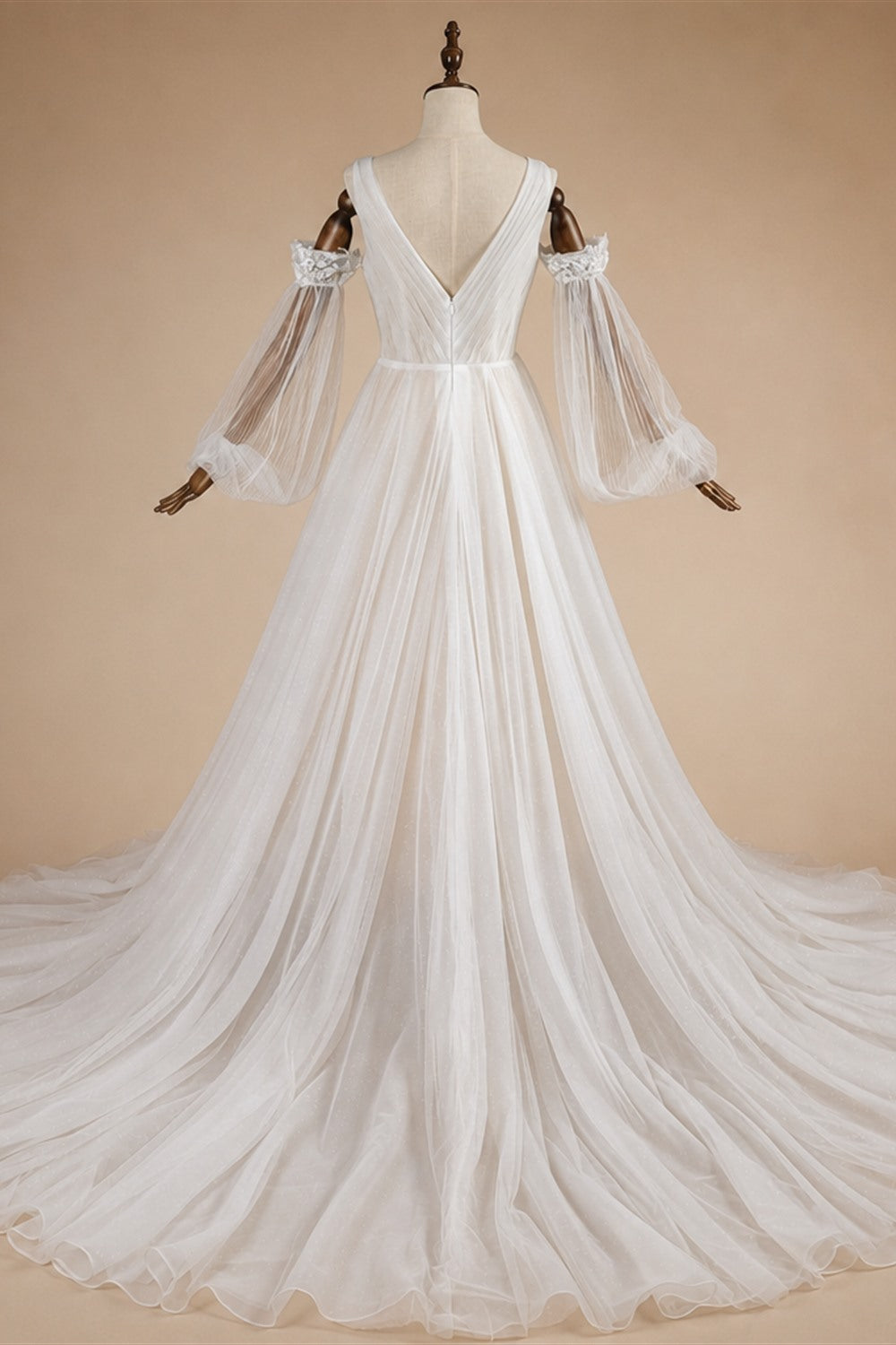 Elegant Ivory V-Neck Detachable Puff Sleeve Lace Tulle Wedding Dress with Train ZP062