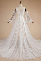 Elegant Ivory V-Neck Detachable Puff Sleeve Lace Tulle Wedding Dress with Train ZP062