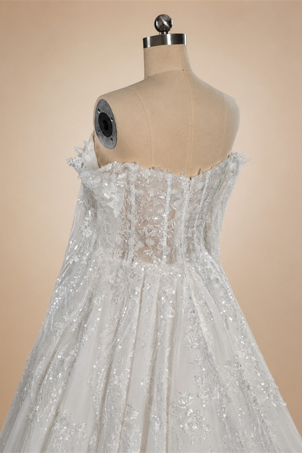 Luxury White Off-the-Shoulder Long Sleeve Lace Tulle Ball Gown Wedding Dress ZP068