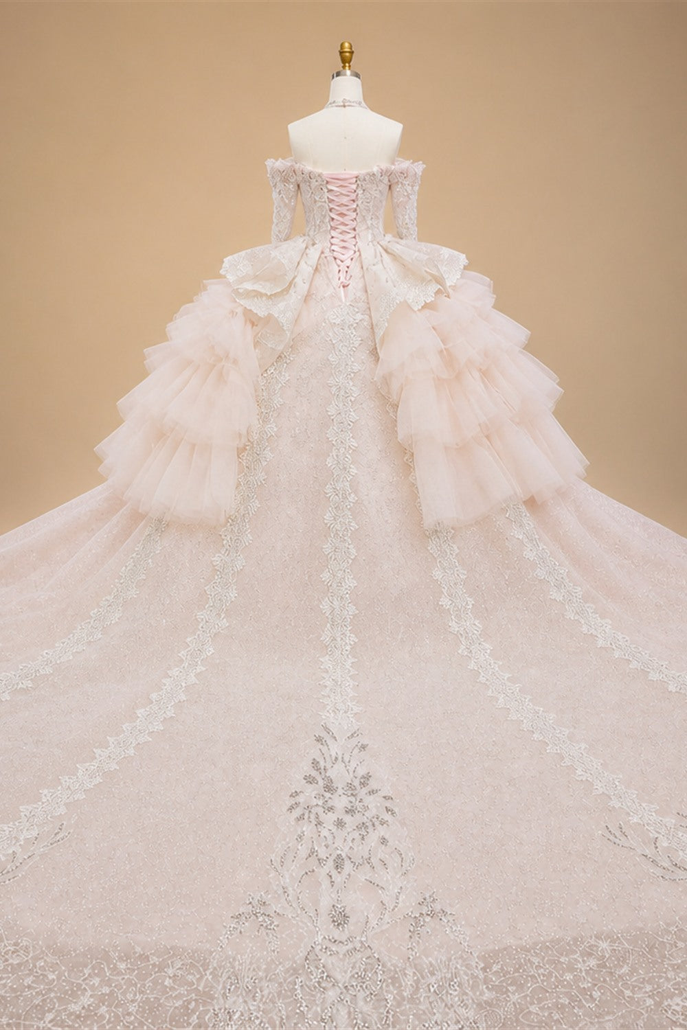 Luxury Embroidery Puff Sleeve Ball Gown Wedding Dress ZP156