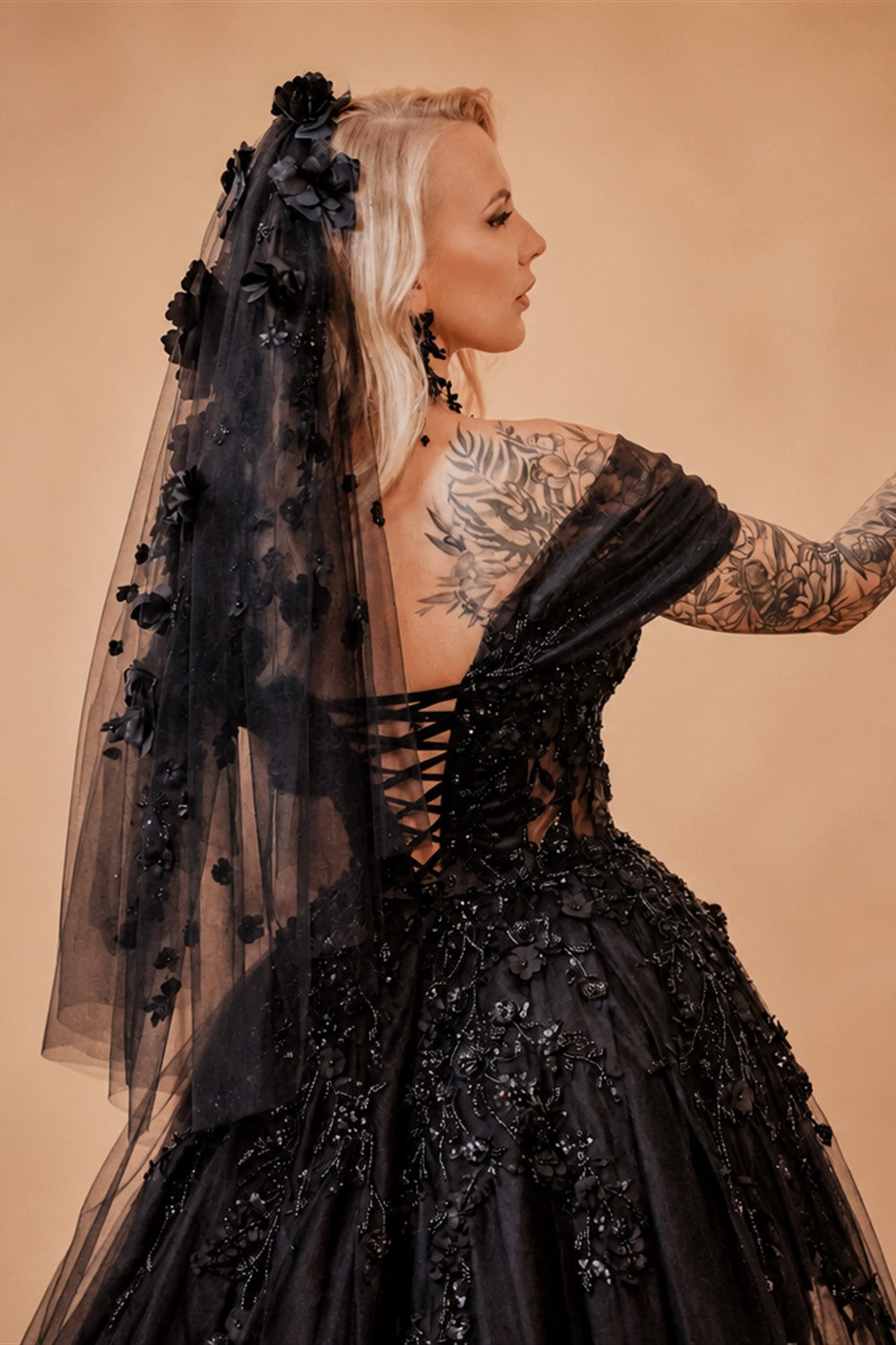 Black Luxury Gothic Wedding Dress  Sheer Corset 3D Floral Tulle  ZP027