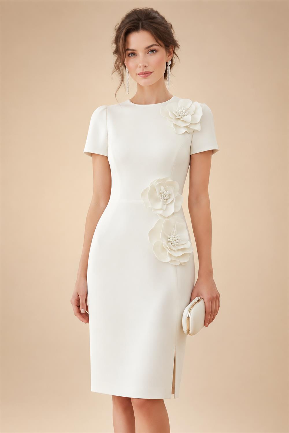 Pantsuit Scoop Neck Satin Maxi Mother of the Bride Pantsuits with Fluffy Feather Trim Cuffs (SHI22501692)
