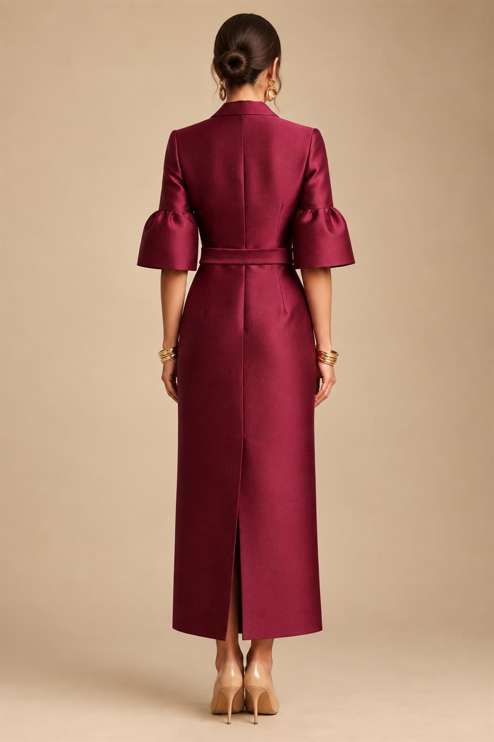 Sheath/Column Scoop Neck Satin Tea-Length Mother of the Bride & Groom Dresses with Ruched Waist & Rhinestones (SHI22501657)