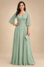 A-Line/Princess Strapless Lace Appliques Floor-Length Mother of the Bride & Groom Dresses with Pleats, Ruched Waist & Sweep Train (SHI22501664)
